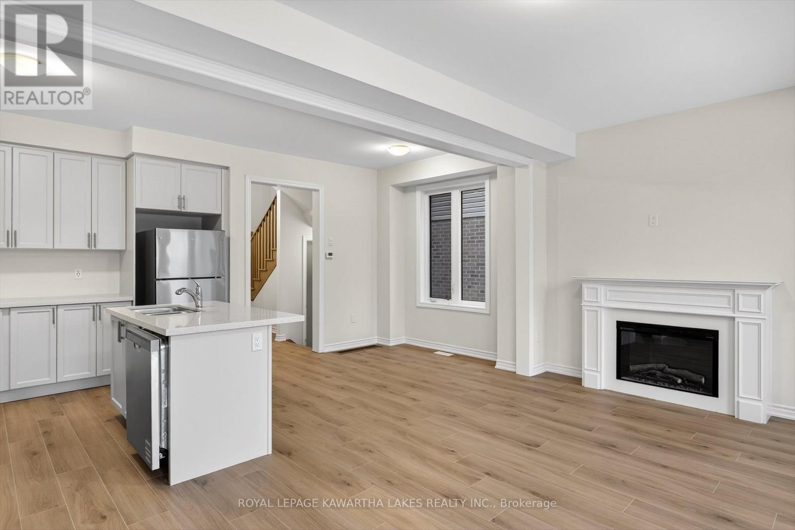 71 Watts Mew, Kawartha Lakes, Ontario  K9V 0T3 - Photo 22 - X12665320