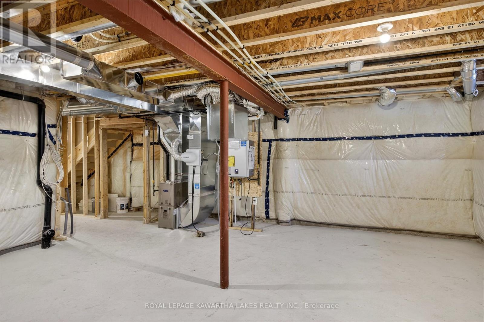 71 Watts Mew, Kawartha Lakes, Ontario  K9V 0T3 - Photo 41 - X12665320