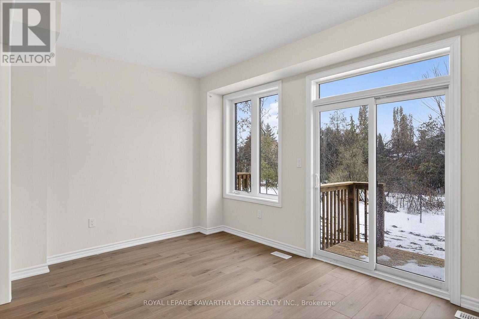 77 Watts Mew, Kawartha Lakes, Ontario  K9V 0T3 - Photo 14 - X12665344