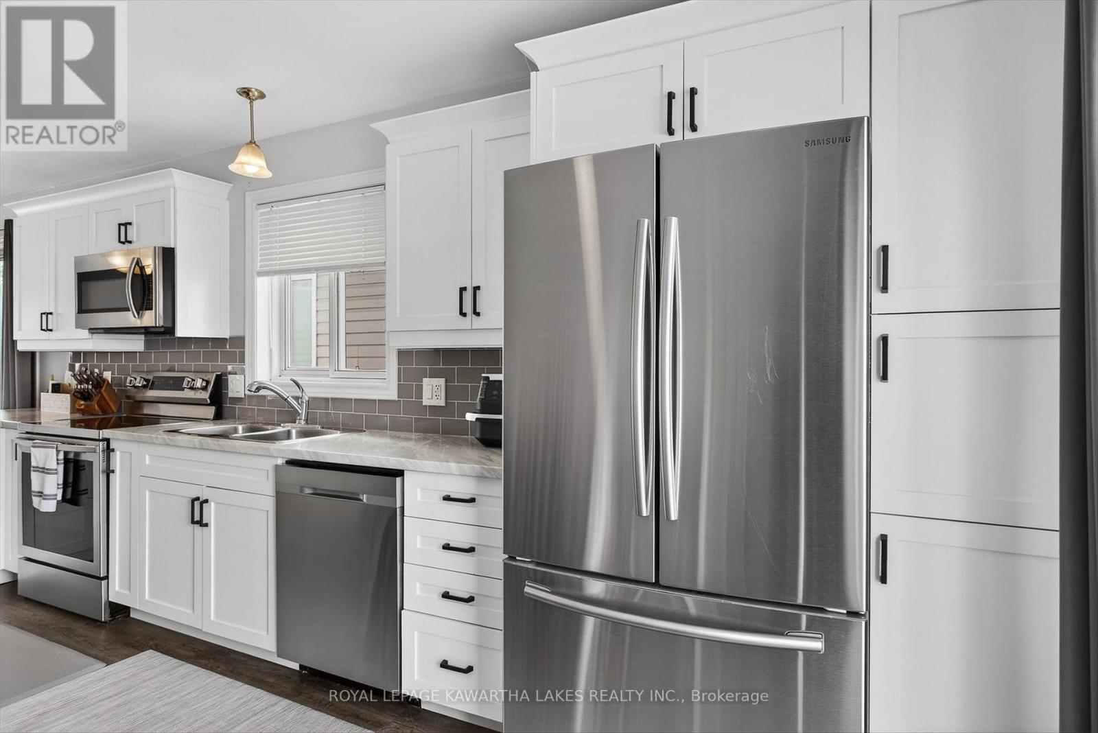 124 Mary Street W, Kawartha Lakes, Ontario  K9V 0B8 - Photo 11 - X12707986