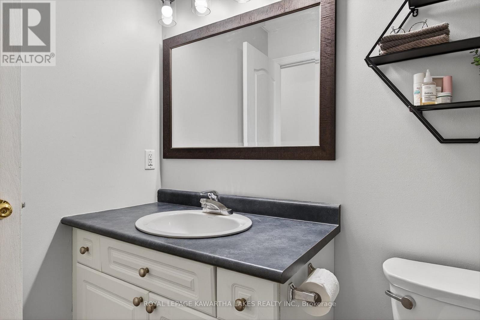 124 Mary Street W, Kawartha Lakes, Ontario  K9V 0B8 - Photo 18 - X12707986