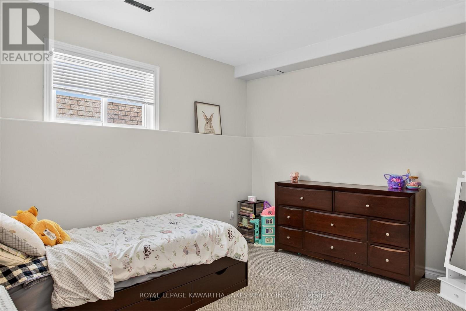 124 Mary Street W, Kawartha Lakes, Ontario  K9V 0B8 - Photo 29 - X12707986