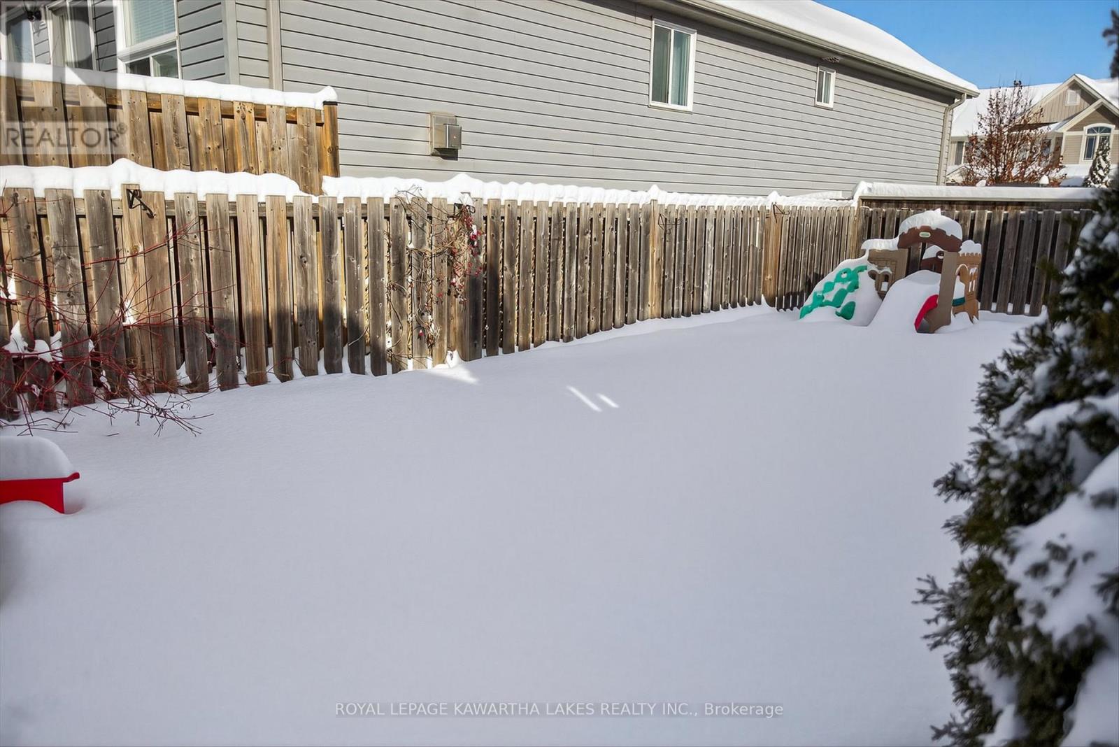 124 Mary Street W, Kawartha Lakes, Ontario  K9V 0B8 - Photo 38 - X12707986