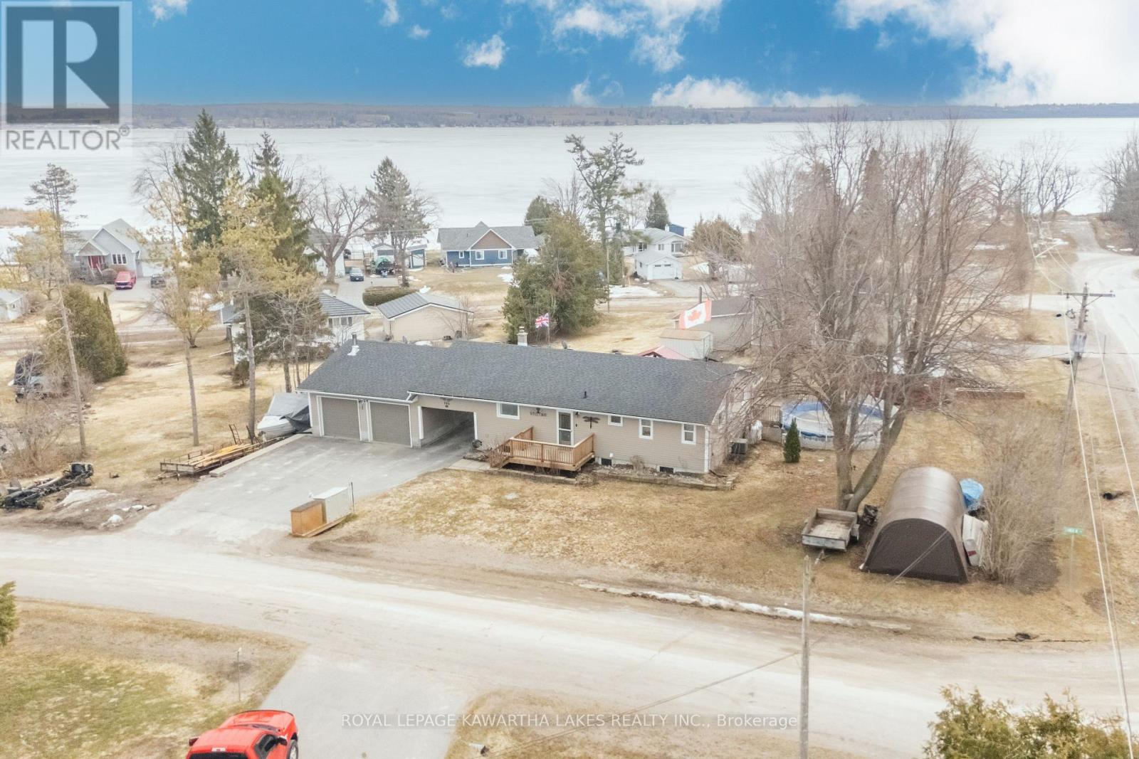 104 Cameron Drive, Kawartha Lakes, Ontario  K0M 1G0 - Photo 3 - X12817744