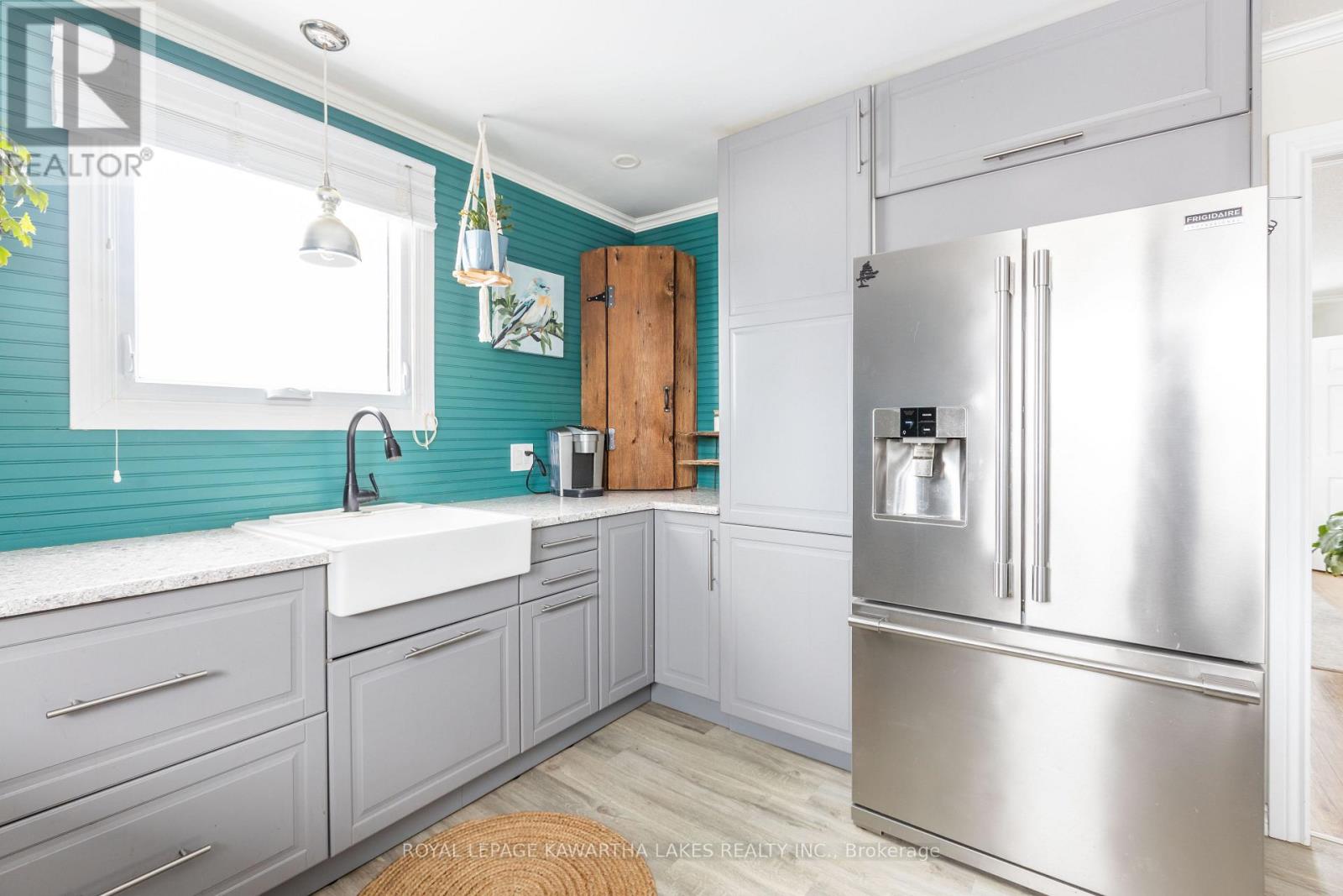 104 Cameron Drive, Kawartha Lakes, Ontario  K0M 1G0 - Photo 9 - X12817744