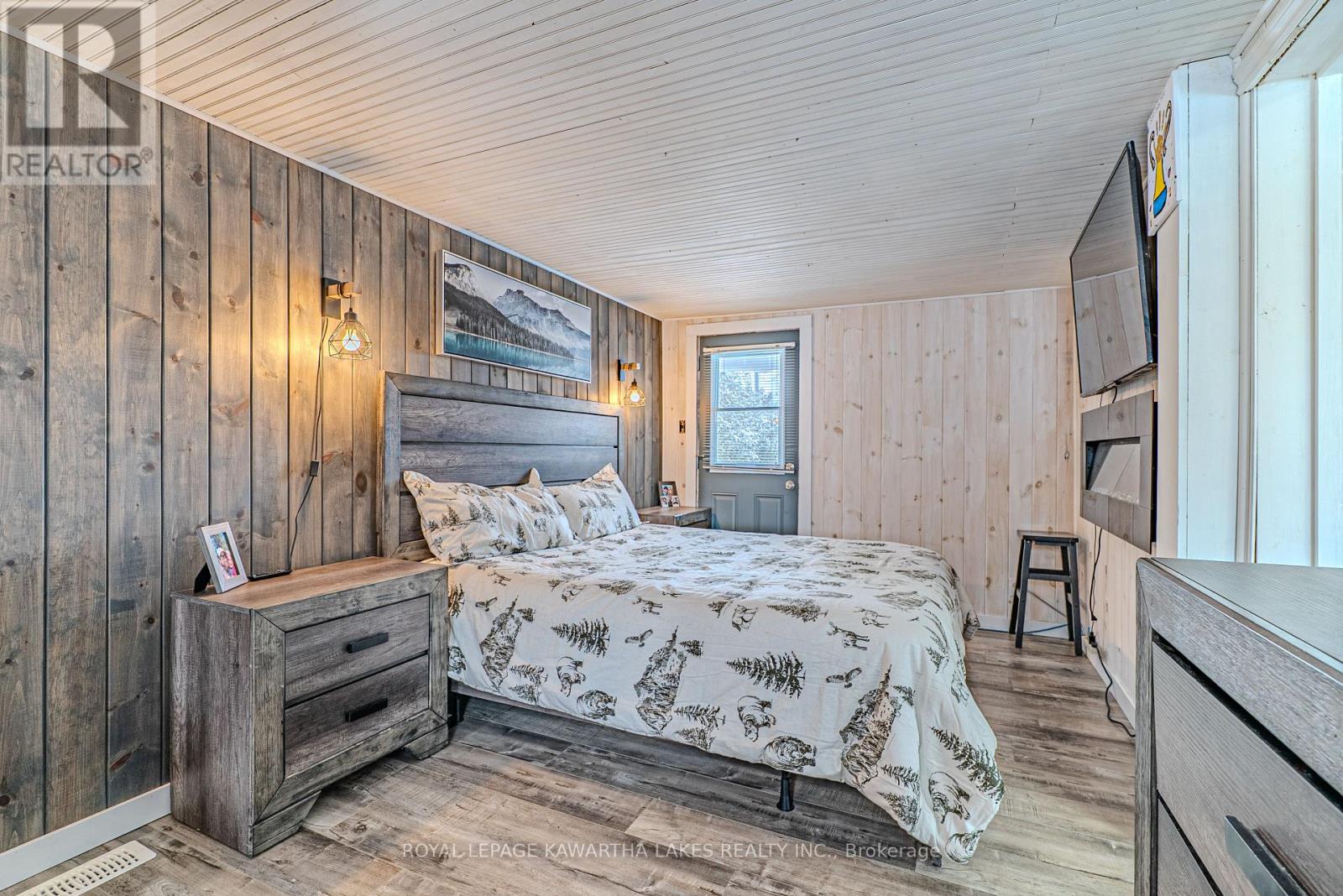 130 Crawford Road, Kawartha Lakes, Ontario  L0K 1B0 - Photo 5 - X12817896