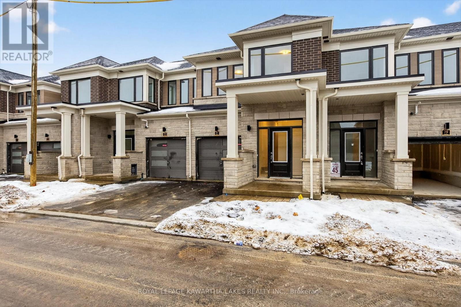 77 Watts Mew, Kawartha Lakes, Ontario  K9V 0T3 - Photo 2 - X12817954