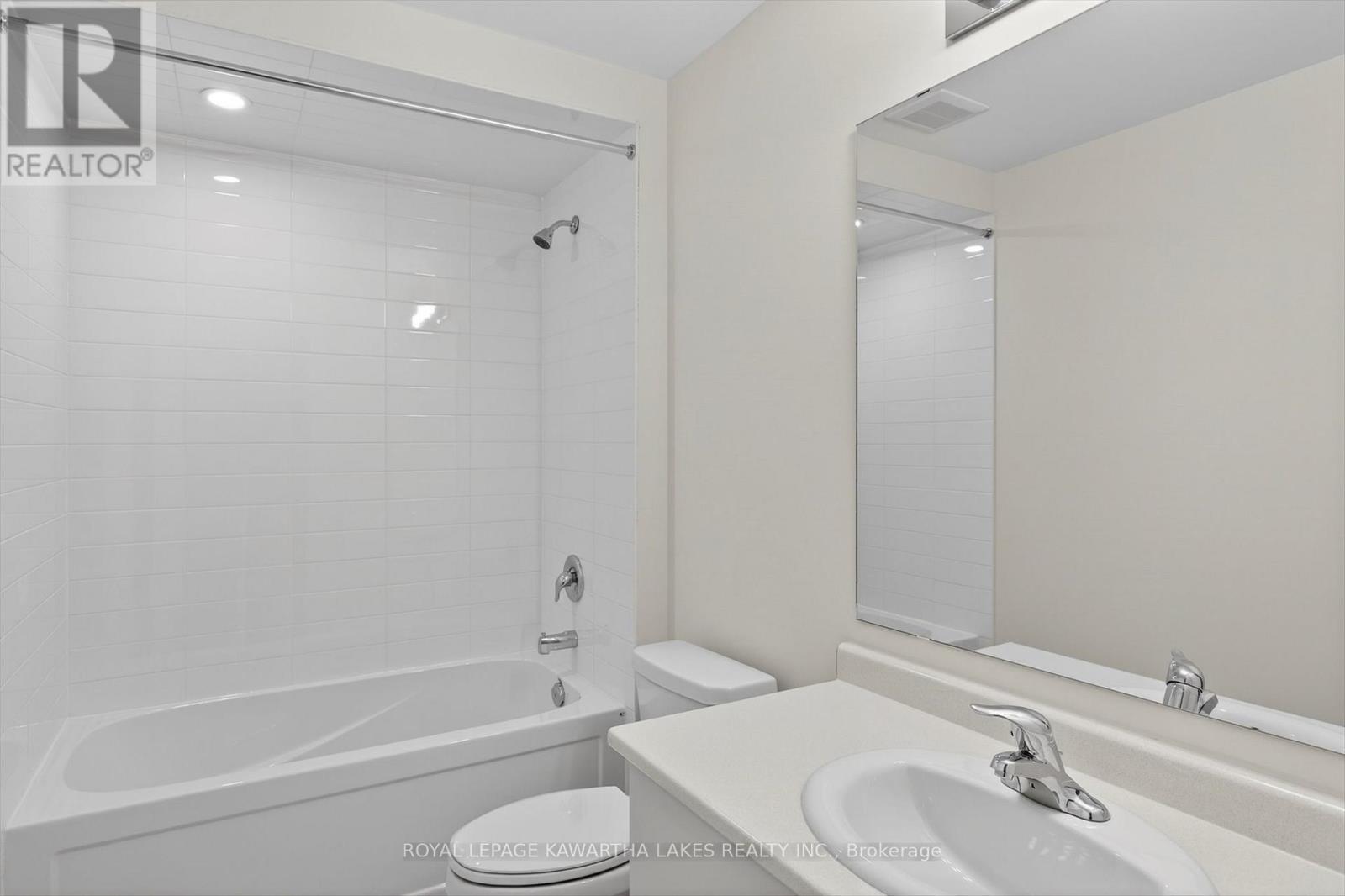 77 Watts Mew, Kawartha Lakes, Ontario  K9V 0T3 - Photo 34 - X12817954