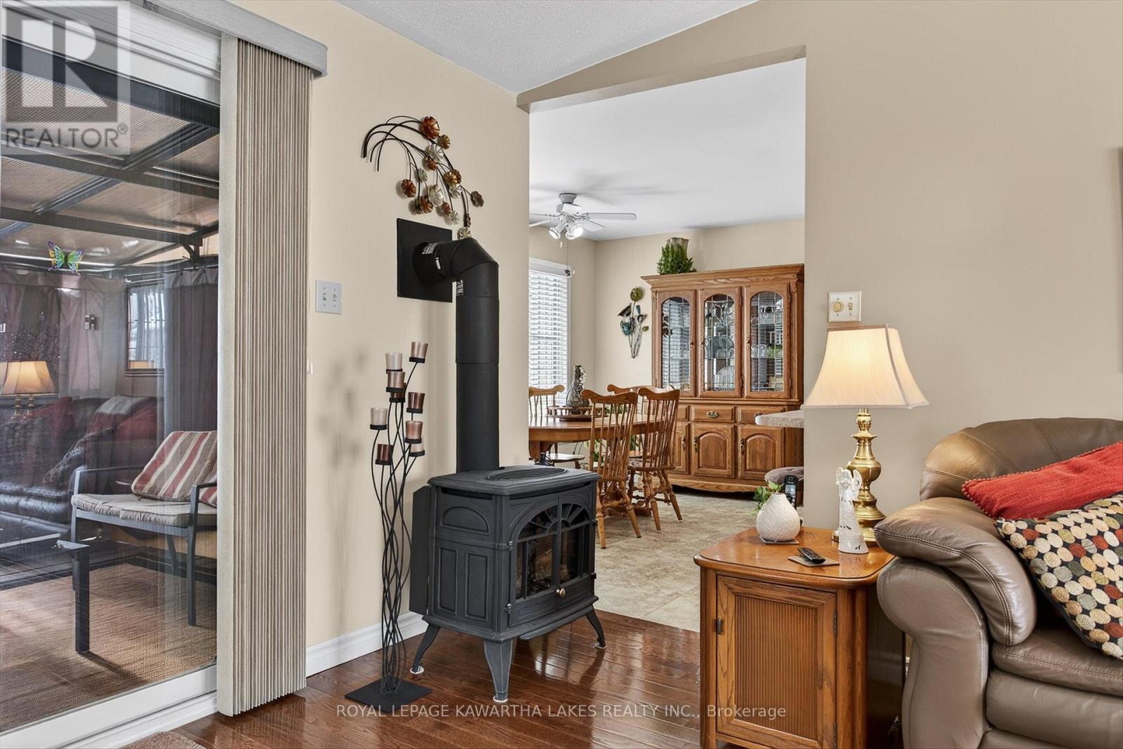 20 Cedartree Lane, Kawartha Lakes, Ontario  K0M 1A0 - Photo 11 - X12817958