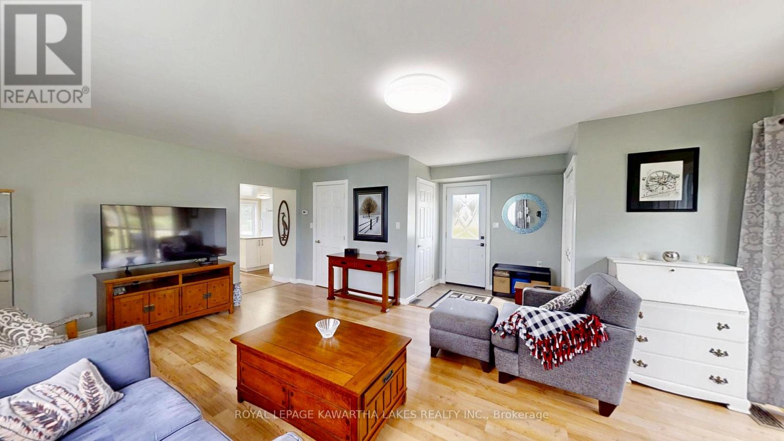 31410 Lake Ridge Road, Georgina, Ontario  L0E 1N0 - Photo 8 - N12826434