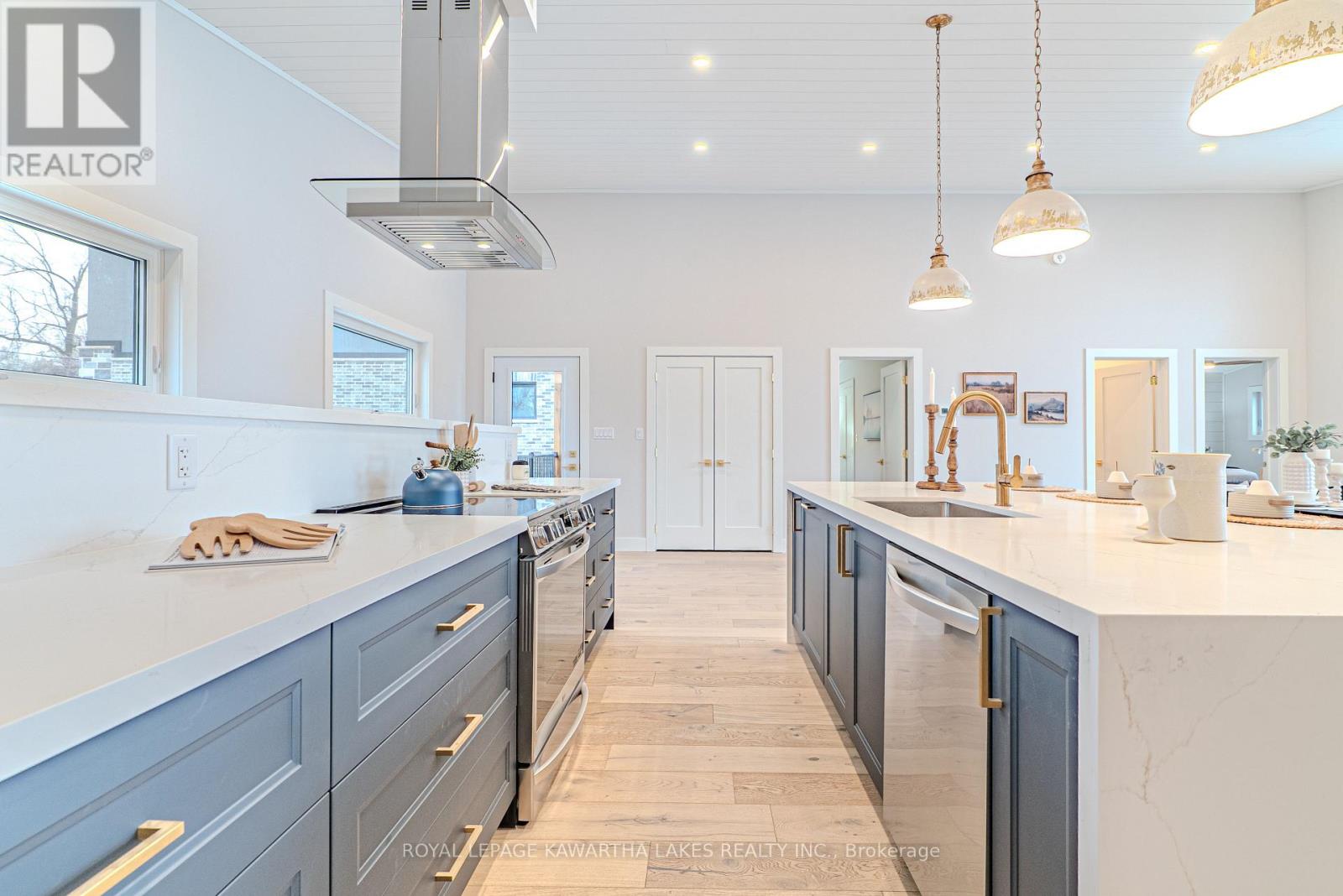 532 Long Beach Road, Kawartha Lakes, Ontario  K0M 1G0 - Photo 13 - X12878452