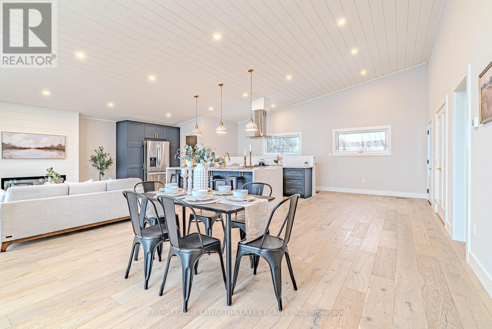 532 Long Beach Road, Kawartha Lakes, Ontario  K0M 1G0 - Photo 19 - X12878452