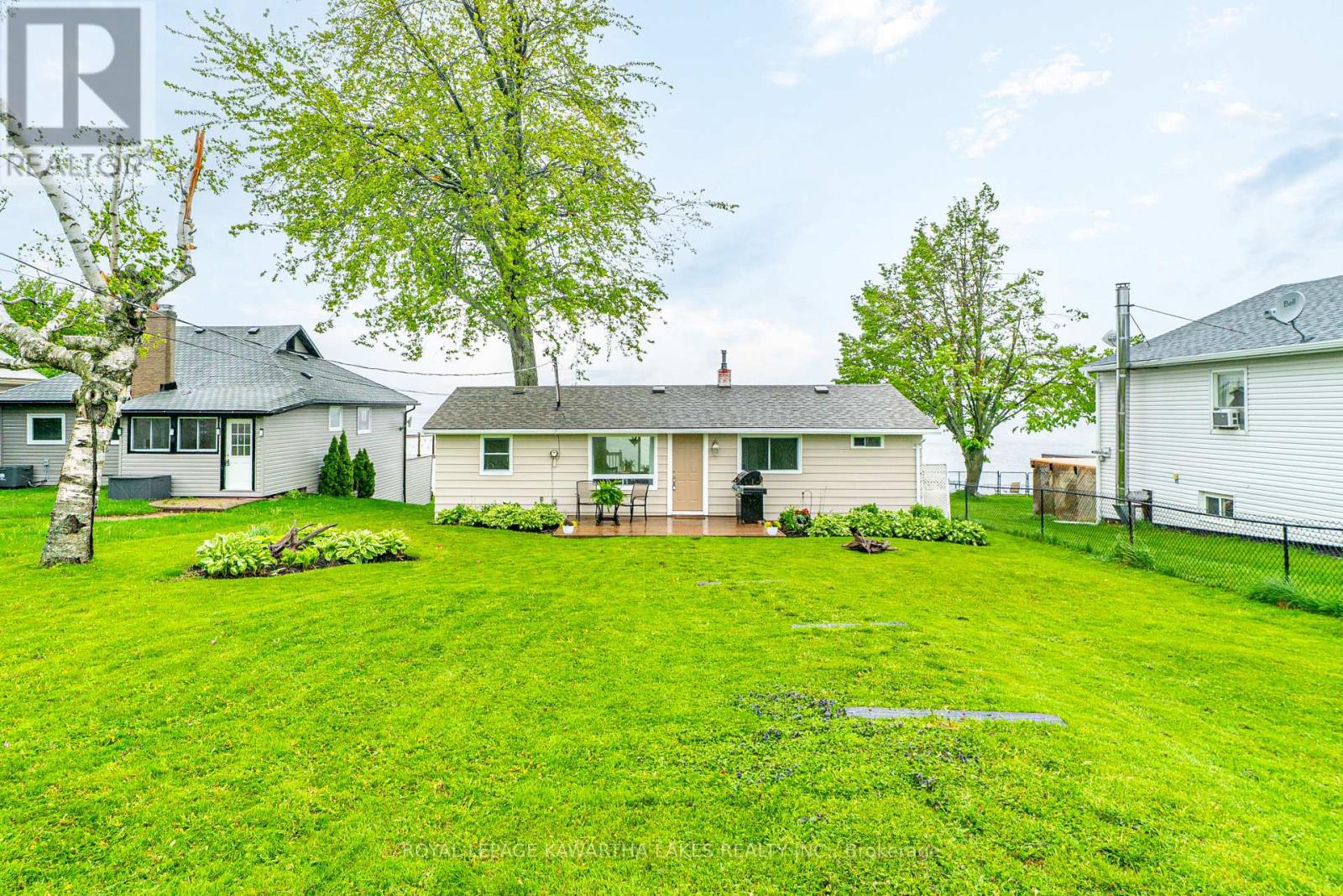 215 Snug Harbour Road, Kawartha Lakes, Ontario  K9V 4R6 - Photo 6 - X12879588
