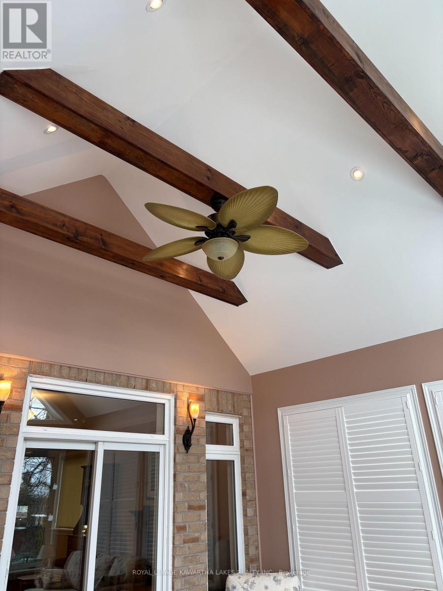 8 Ellis Crescent, Kawartha Lakes, Ontario  K9V 0A4 - Photo 20 - X12889426