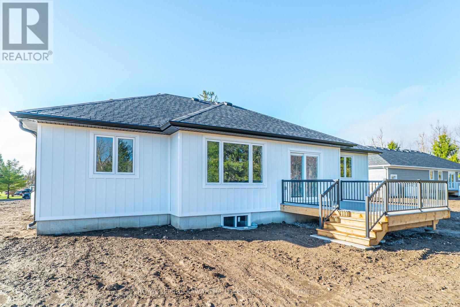 6 Patrick Street, Kawartha Lakes, Ontario  K0M 2B0 - Photo 41 - X12908556