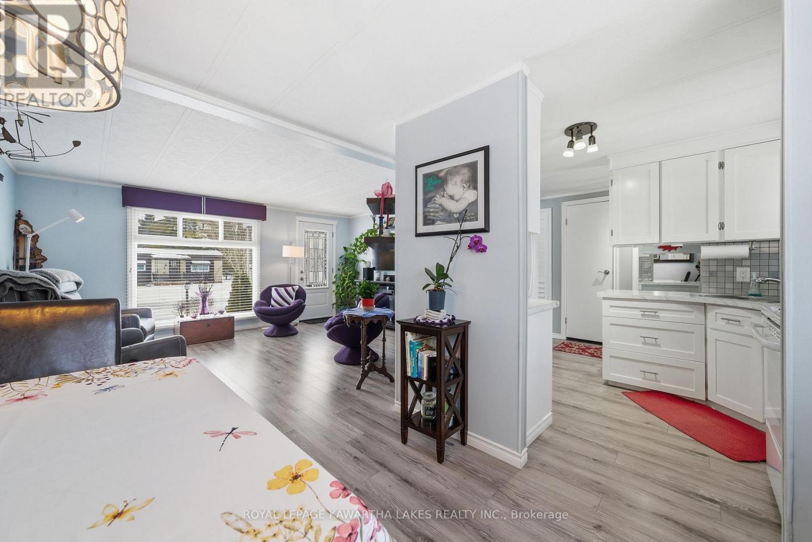 21 Cedar Street, Kawartha Lakes, Ontario  K9V 4R1 - Photo 15 - X12910058