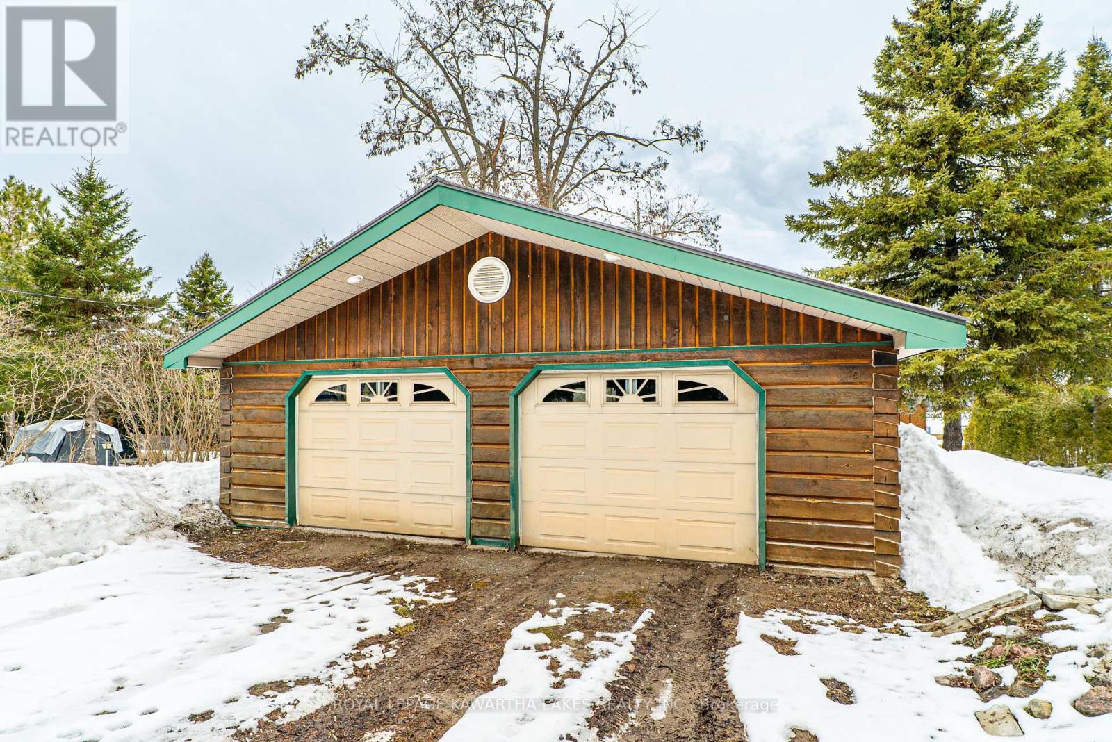 63 Robinson Avenue, Kawartha Lakes, Ontario  K0M 2B0 - Photo 11 - X12929112