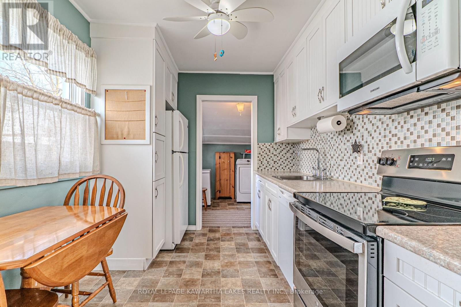 56 Glenelg Street E, Kawartha Lakes, Ontario  K9V 1Z3 - Photo 10 - X12939022