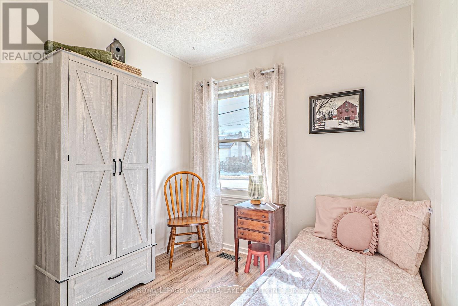 56 Glenelg Street E, Kawartha Lakes, Ontario  K9V 1Z3 - Photo 18 - X12939022