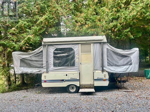 81 Mcguire Beach Road, Kawartha Lakes, Ontario  K0M 2B0 - Photo 38 - X12944454