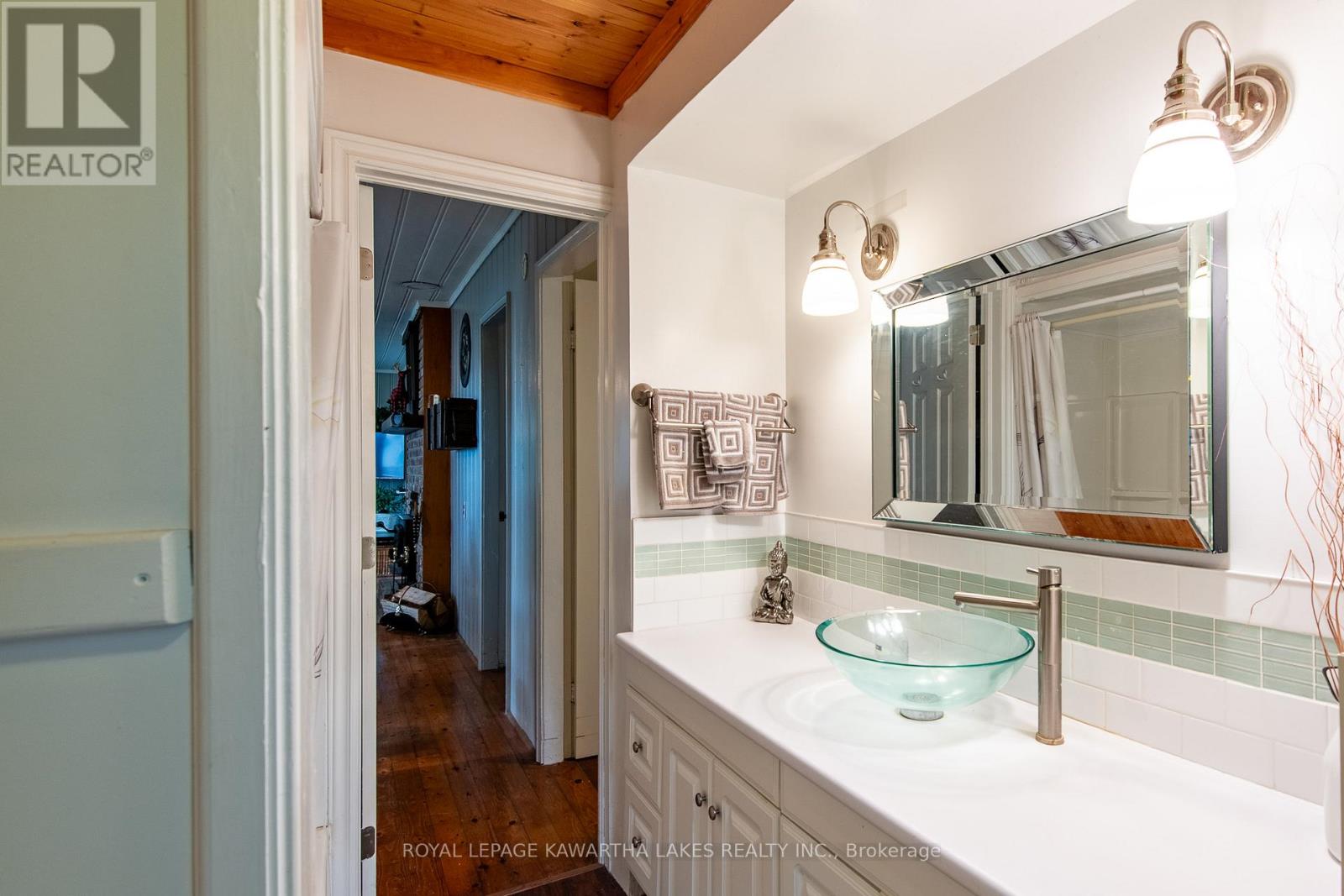 130 Driftwood Village Drive, Kawartha Lakes, Ontario  K0M 1K0 - Photo 10 - X12949198