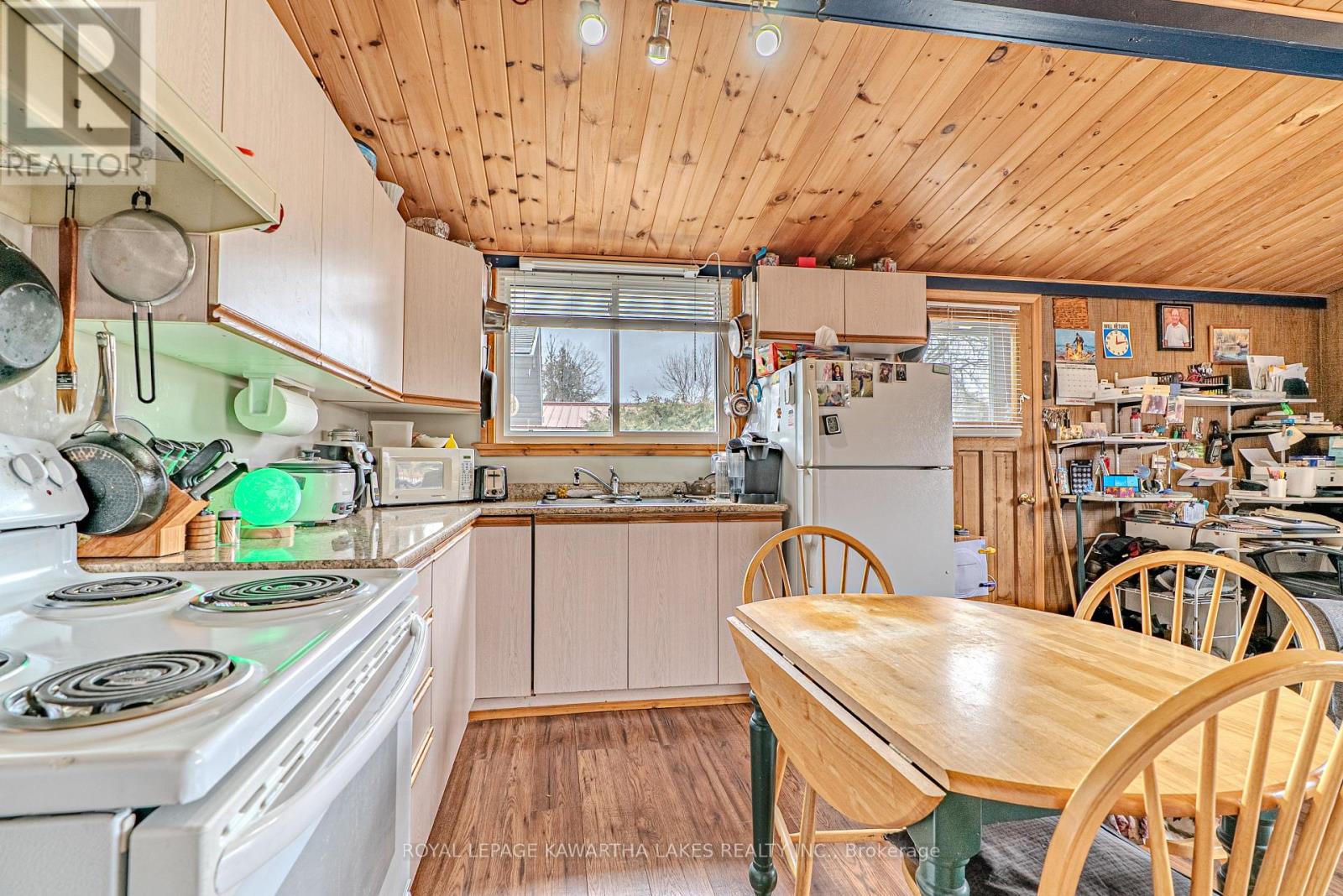 70 Blythe Shore Road, Kawartha Lakes, Ontario  K0M 1N0 - Photo 15 - X12950582