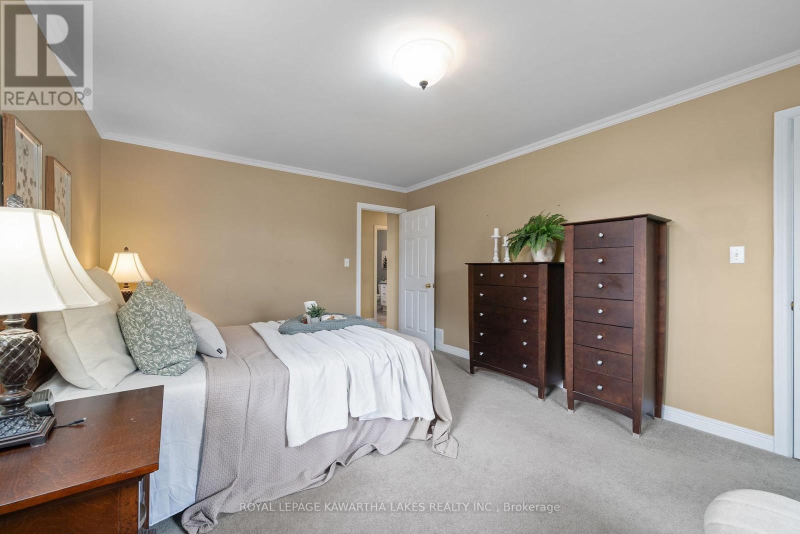 890 Woodville Road, Kawartha Lakes, Ontario  K0M 2T0 - Photo 30 - X12951698