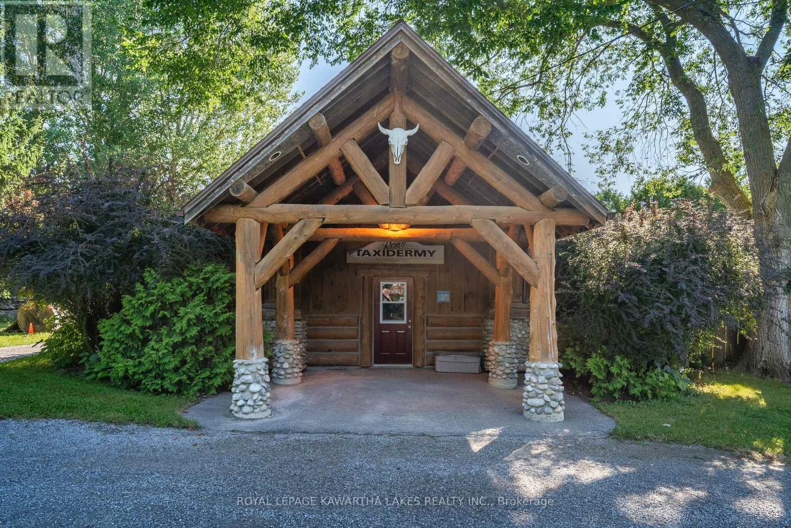 890 Woodville Road, Kawartha Lakes, Ontario  K0M 2T0 - Photo 39 - X12951698