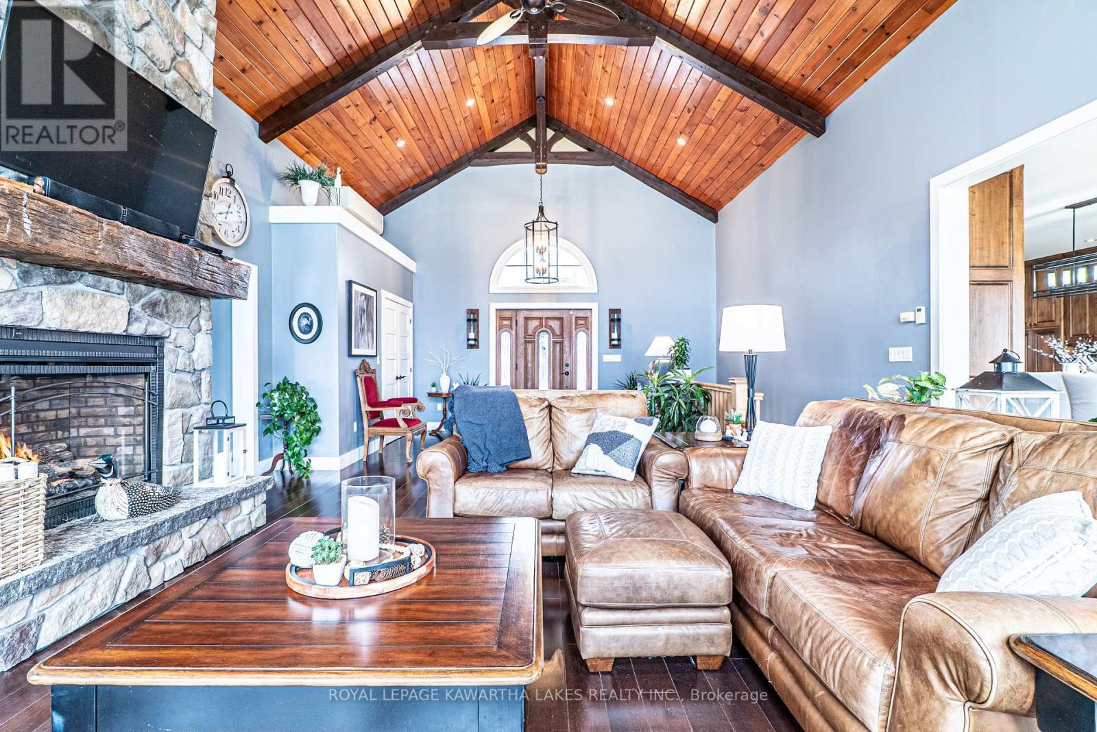 56 Falls Bay Road, Kawartha Lakes, Ontario  K0M 1A0 - Photo 14 - X12963504