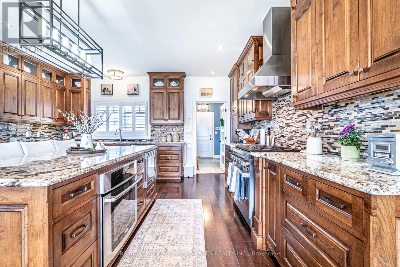 56 Falls Bay Road, Kawartha Lakes, Ontario  K0M 1A0 - Photo 17 - X12963504