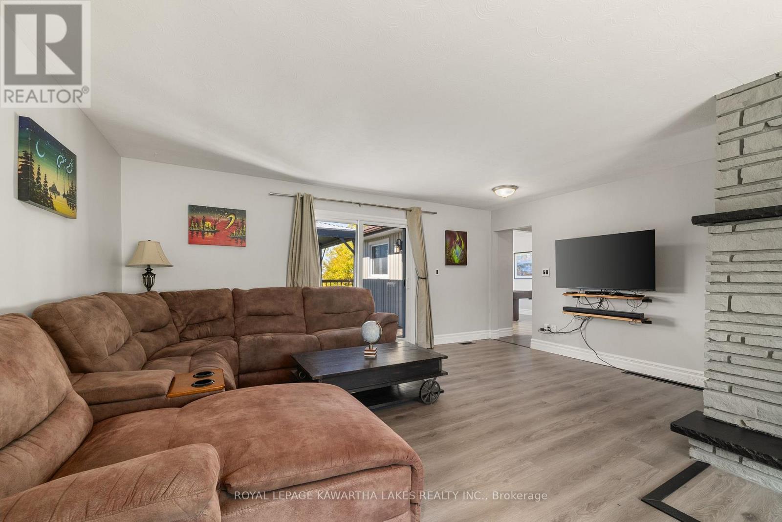 9 Buckhorn Road, Kawartha Lakes, Ontario  K9V 4R6 - Photo 8 - X12965088