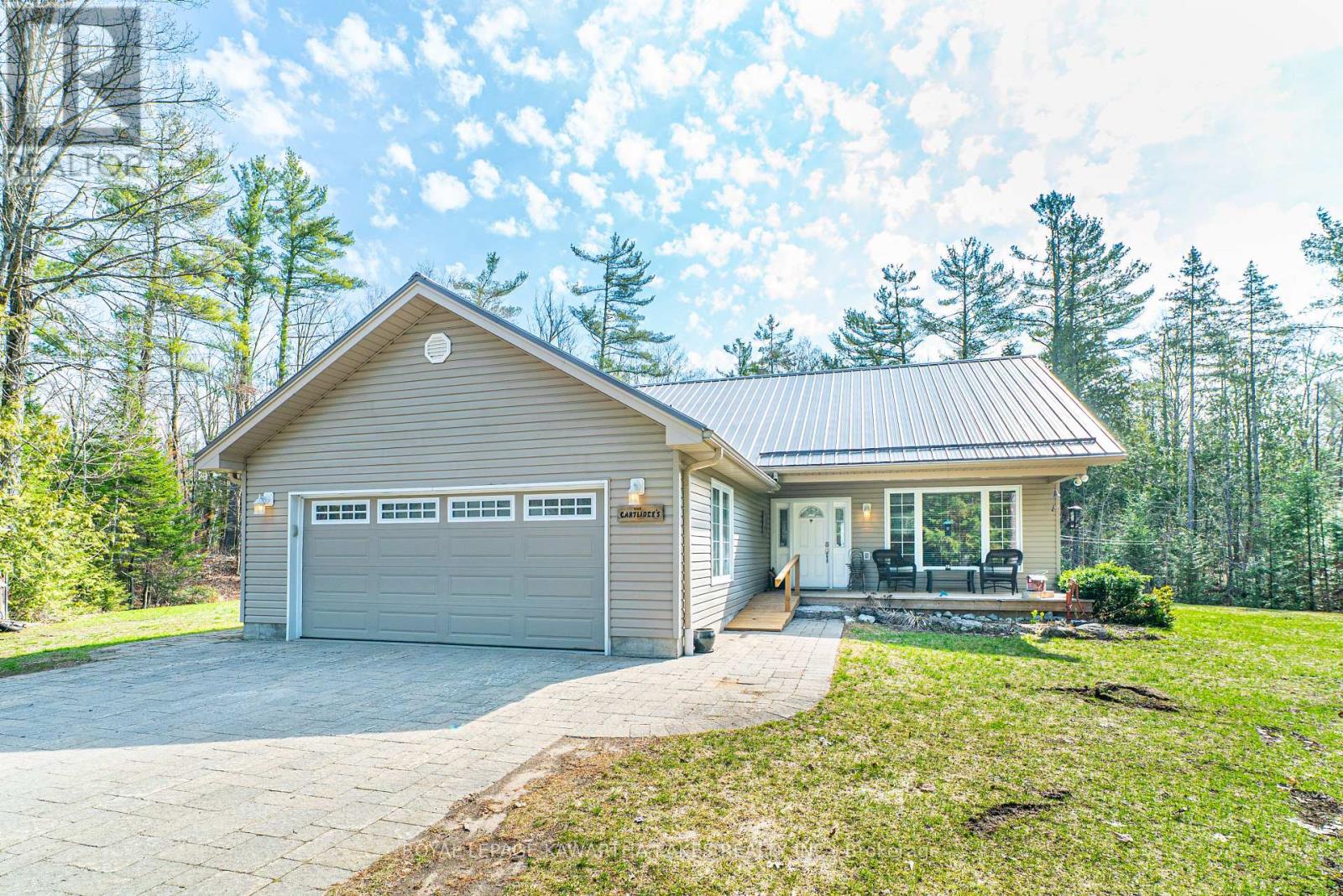914 County Rd 49, Trent Lakes, Ontario  K0M 1A0 - Photo 1 - X12971700