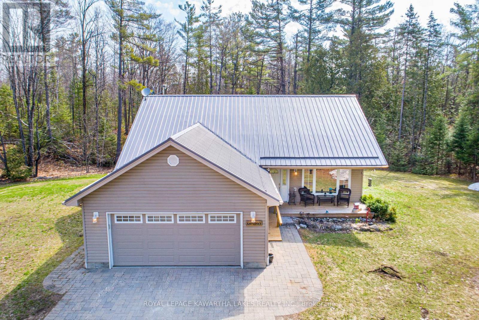 914 County Rd 49, Trent Lakes, Ontario  K0M 1A0 - Photo 11 - X12971700