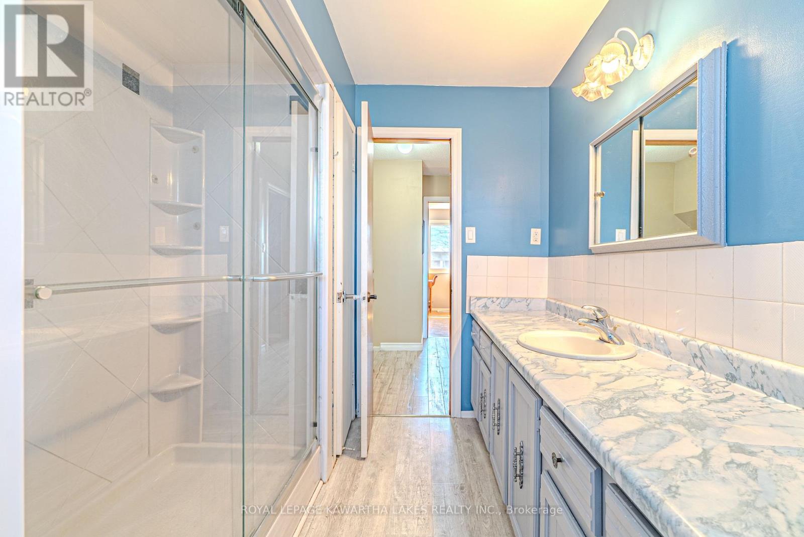 49 Cresswell Road E, Kawartha Lakes, Ontario  K0M 1J0 - Photo 44 - X12984000