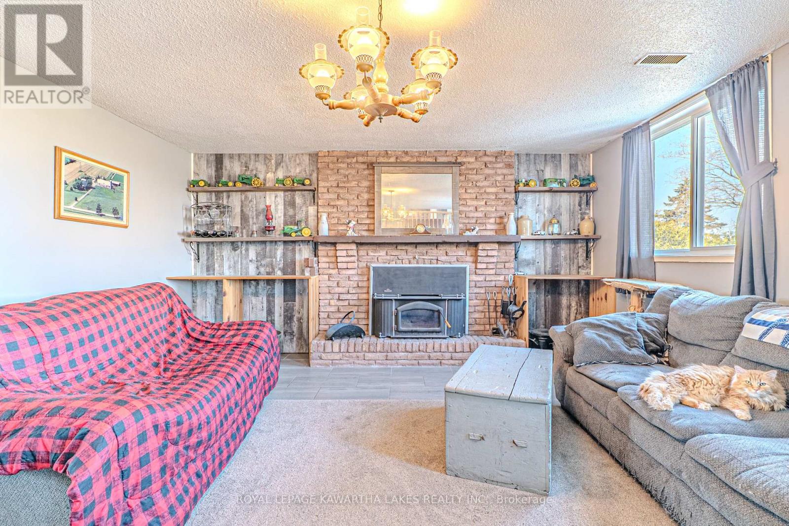 49 Cresswell Road E, Kawartha Lakes, Ontario  K0M 1J0 - Photo 46 - X12984000