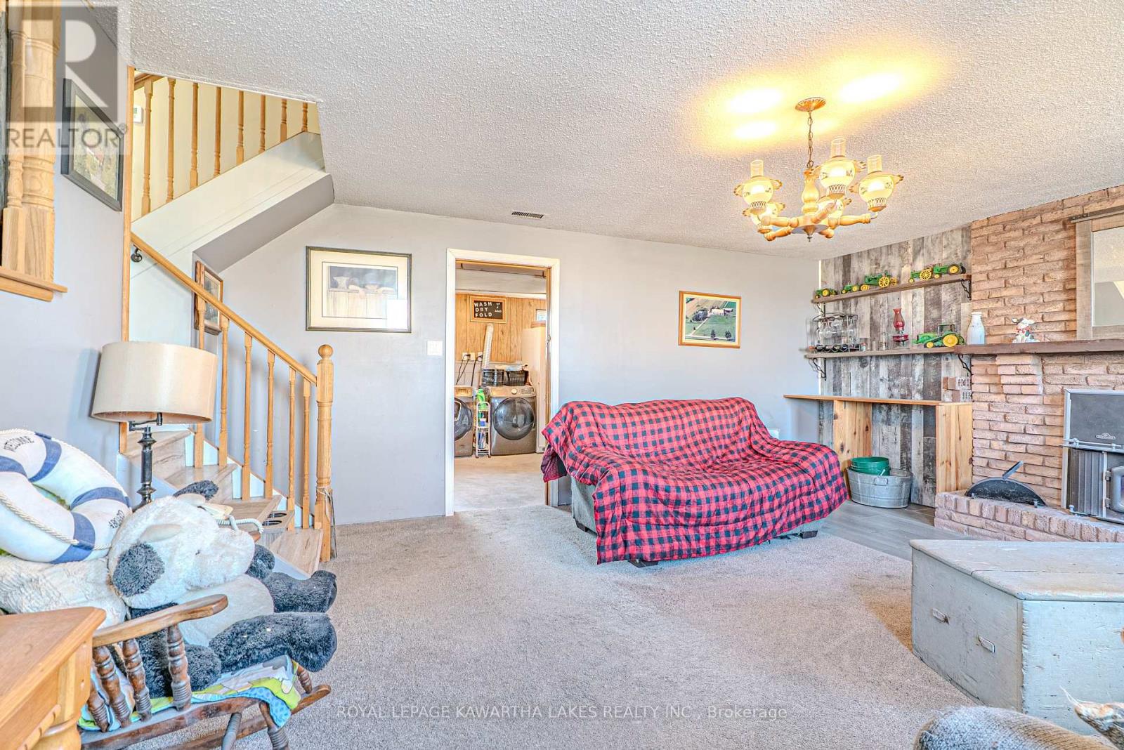 49 Cresswell Road E, Kawartha Lakes, Ontario  K0M 1J0 - Photo 47 - X12984000