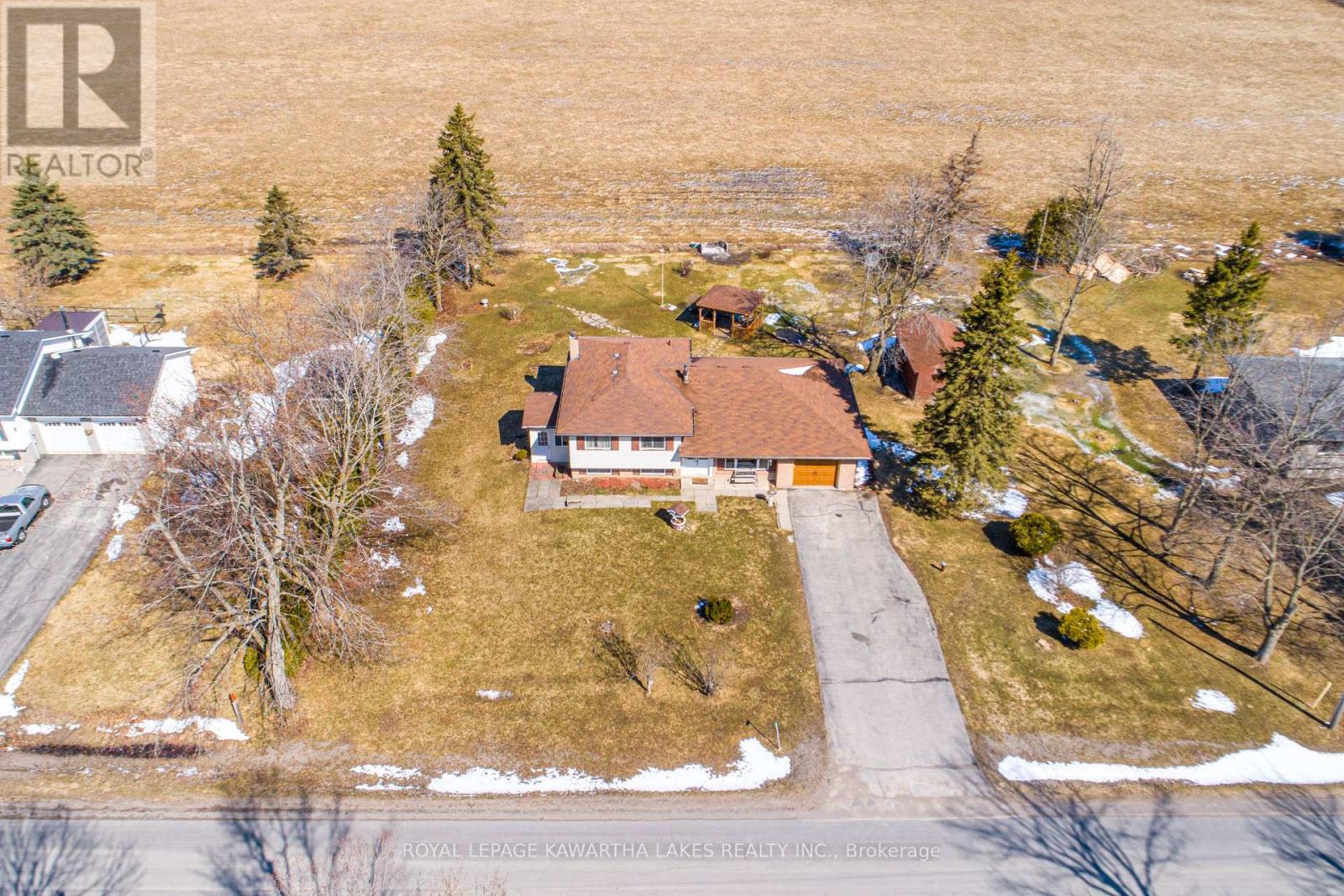 49 Cresswell Road E, Kawartha Lakes, Ontario  K0M 1J0 - Photo 5 - X12984000