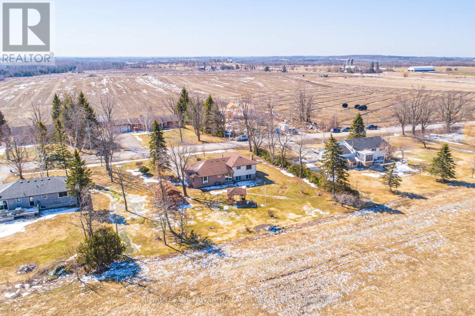 49 Cresswell Road E, Kawartha Lakes, Ontario  K0M 1J0 - Photo 8 - X12984000