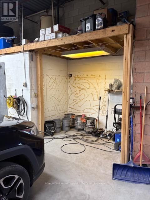 2 - 191 St David Street, Kawartha Lakes, Ontario  K9V 5K7 - Photo 3 - X12989252