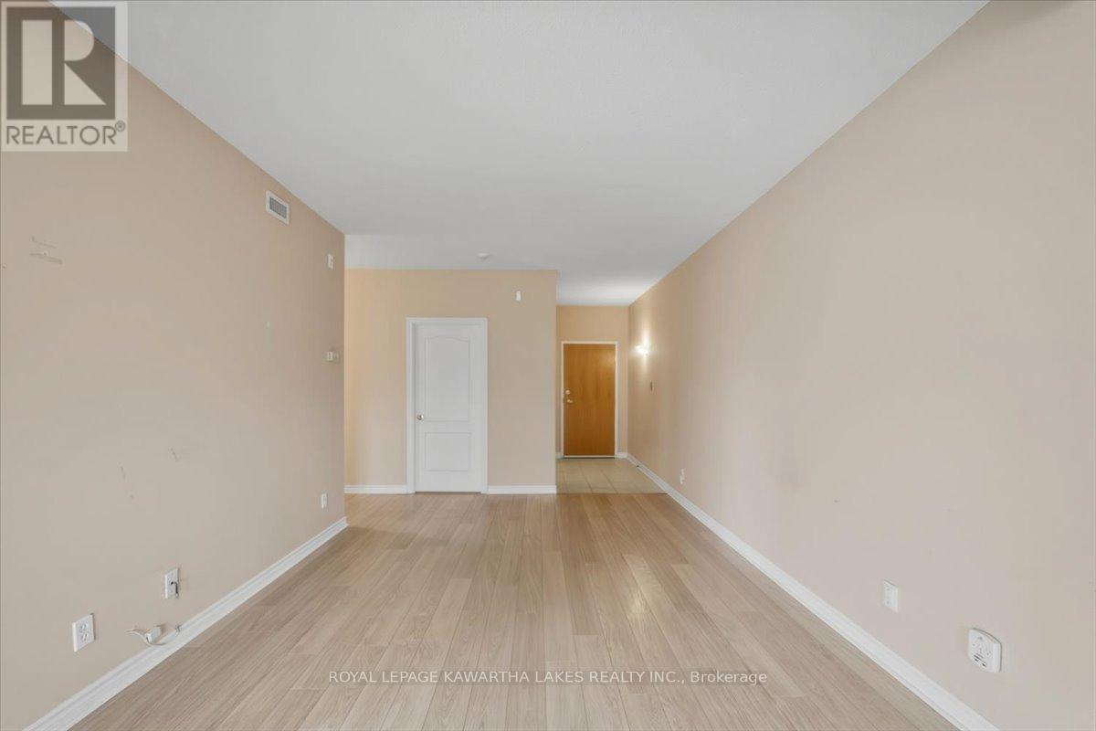 404 - 51 Rivermill Boulevard, Kawartha Lakes, Ontario  K9V 6E8 - Photo 10 - X12999542