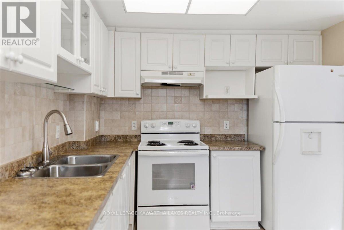 404 - 51 Rivermill Boulevard, Kawartha Lakes, Ontario  K9V 6E8 - Photo 13 - X12999542