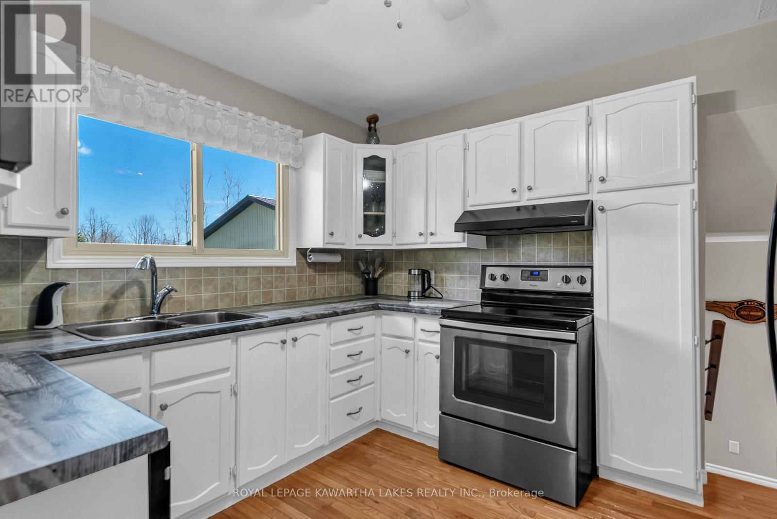 328 Cedar Glen Road, Kawartha Lakes, Ontario  K0M 1L0 - Photo 16 - X13028678