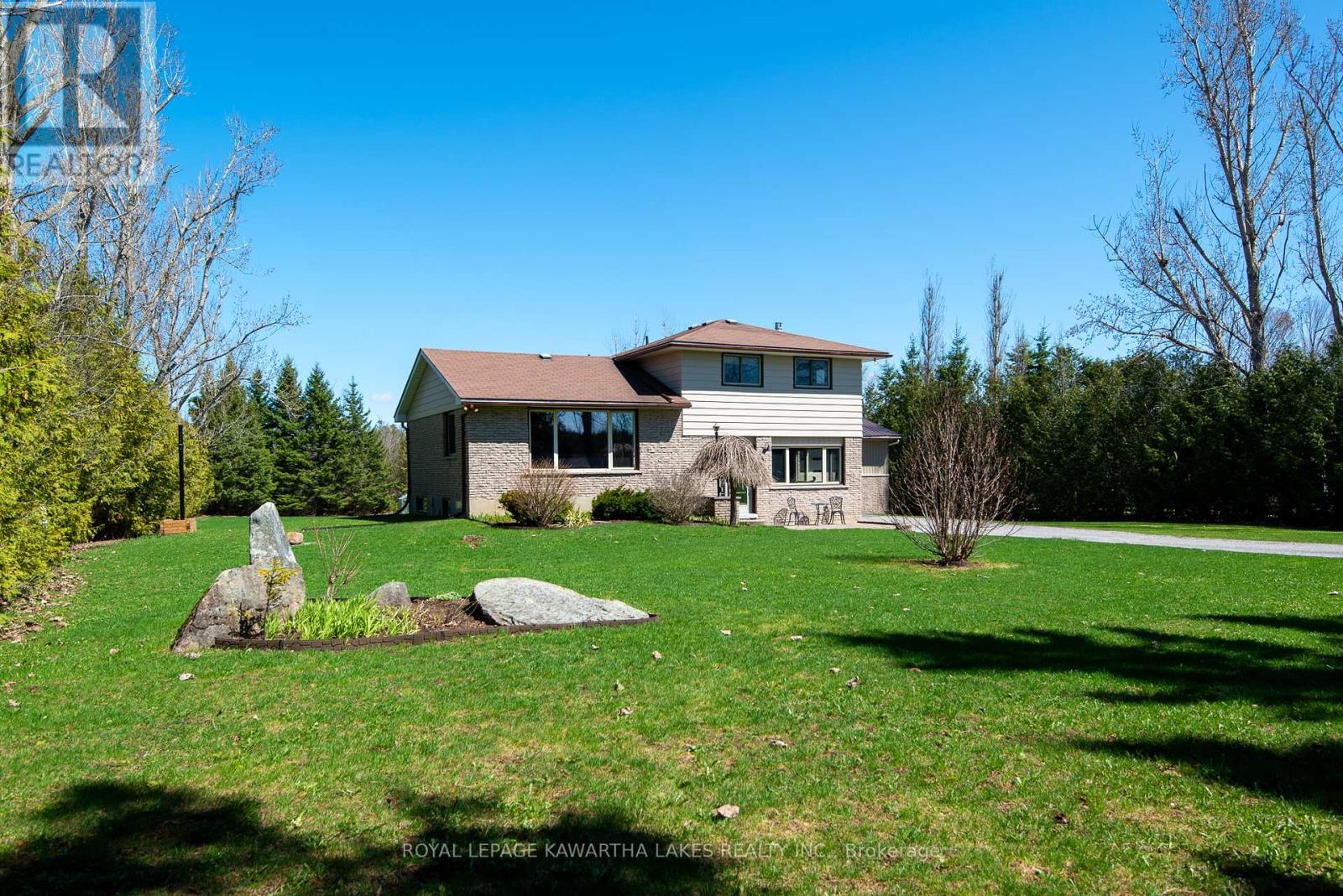 328 Cedar Glen Road, Kawartha Lakes, Ontario  K0M 1L0 - Photo 2 - X13028678