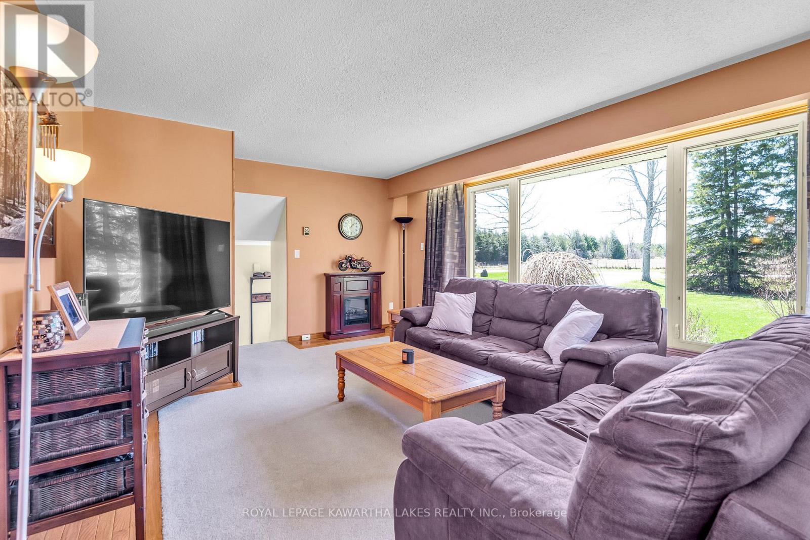 328 Cedar Glen Road, Kawartha Lakes, Ontario  K0M 1L0 - Photo 4 - X13028678