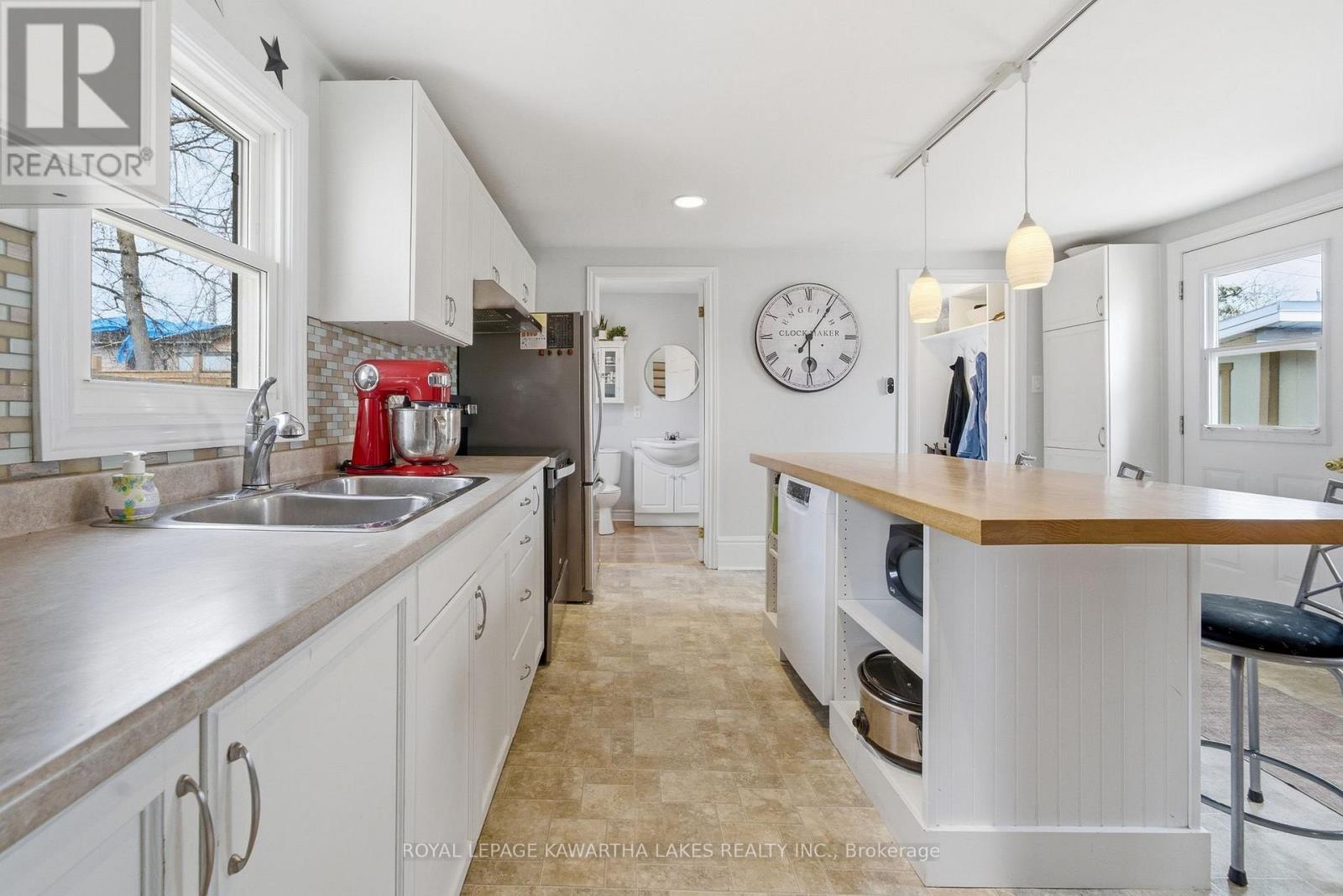 126 King Street, Kawartha Lakes, Ontario  K9V 1E3 - Photo 14 - X13039380