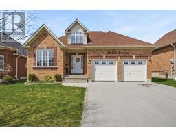 59 ELLIS CRESCENT, Kawartha Lakes, Ontario