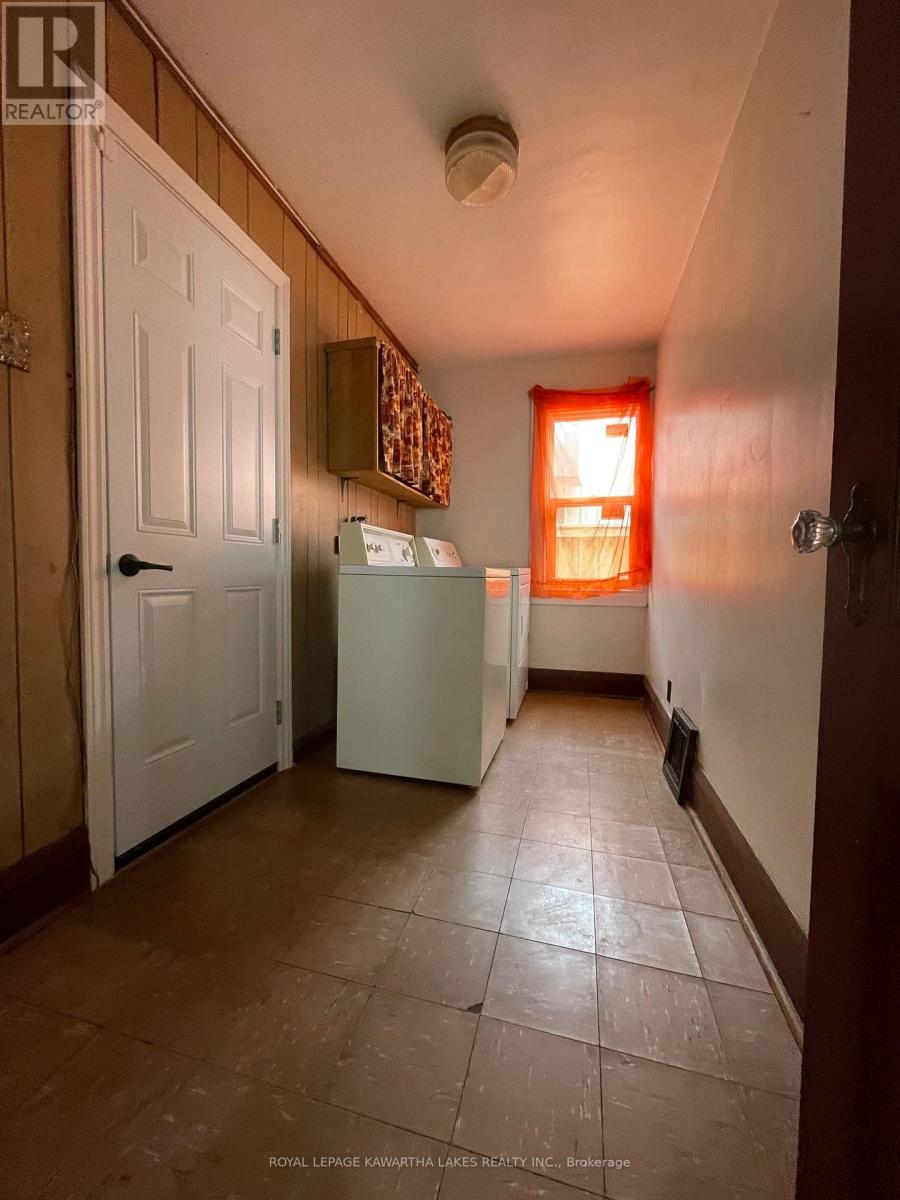 350 Oshawa Boulevard S, Oshawa, Ontario  L1H 5S4 - Photo 16 - E13126750