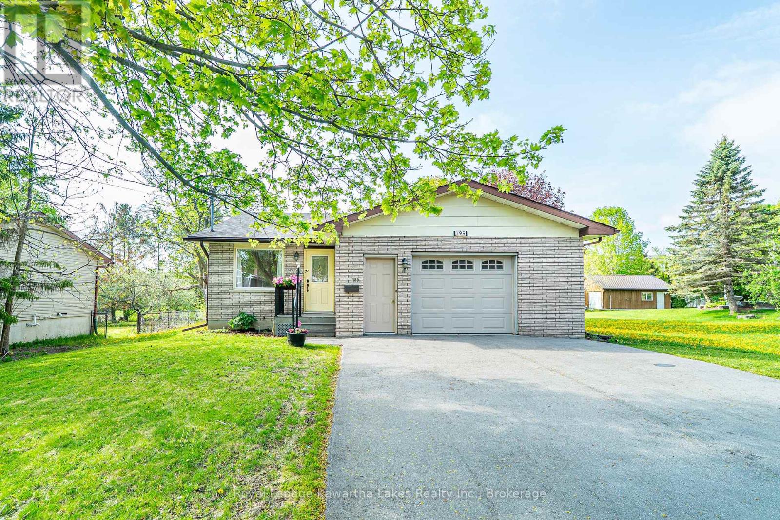 199 Mary Street W, Kawartha Lakes, Ontario  K9V 5N2 - Photo 1 - X13151252