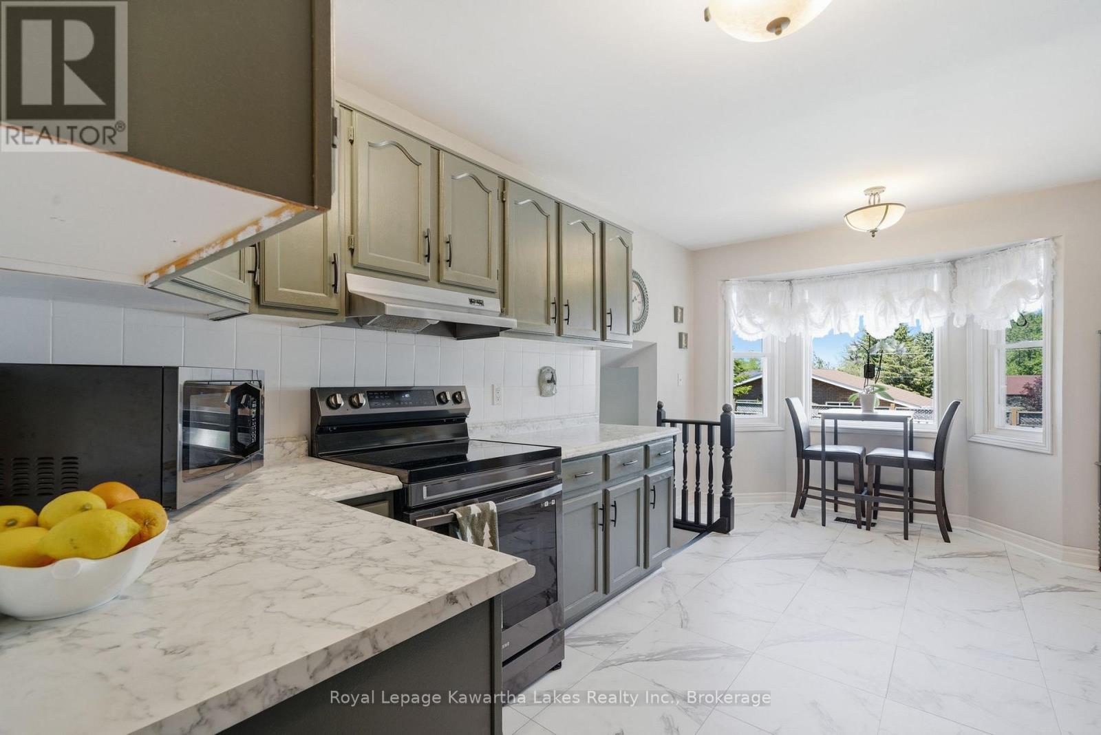 32 Andrew Drive, Kawartha Lakes, Ontario  K9V 5W6 - Photo 17 - X13216656