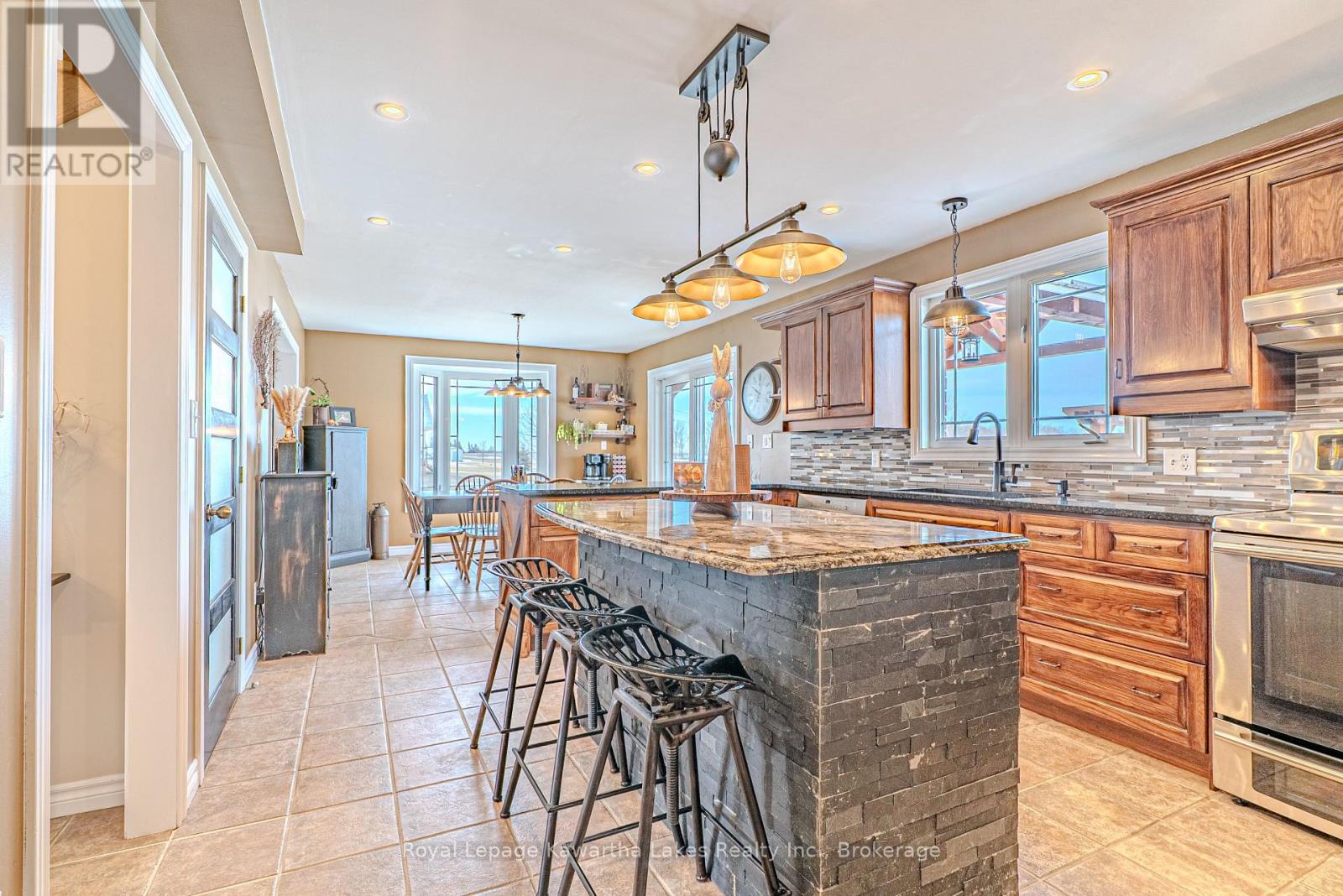 929 Eldon Road, Kawartha Lakes, Ontario  K0M 2M0 - Photo 14 - X13229022
